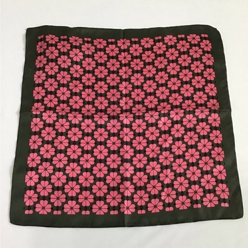 Kate Spade Spade Flower Scarf Handkerchief Bag Tie Twirly 100% Silk